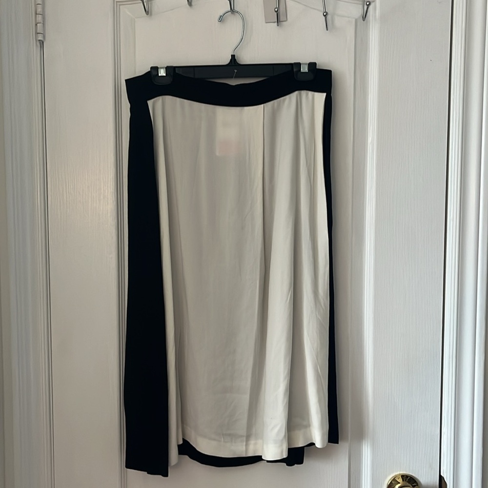 ZARA Black and White Midi Skirt with slit SIZE L